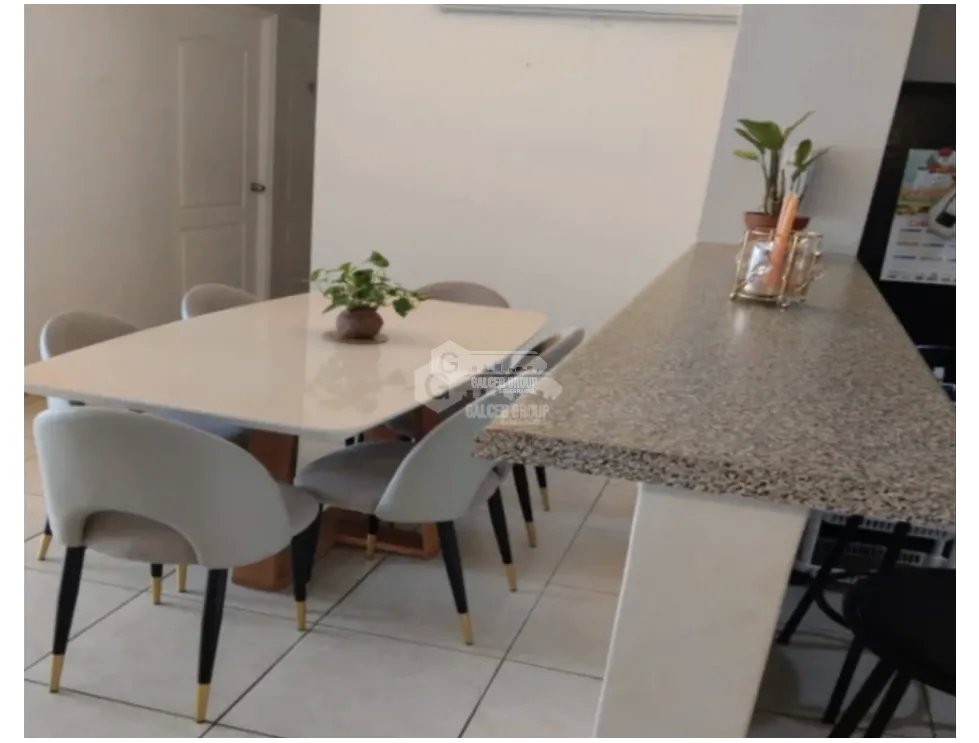 SE VENDE EN PARQUE LEFEVRE PH PRISMA 3 HABITACION CON BALCON