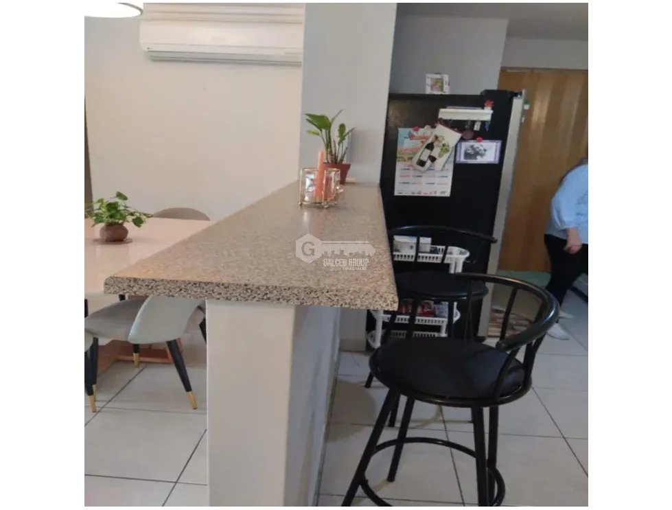 SE VENDE EN PARQUE LEFEVRE PH PRISMA 3 HABITACION CON BALCON