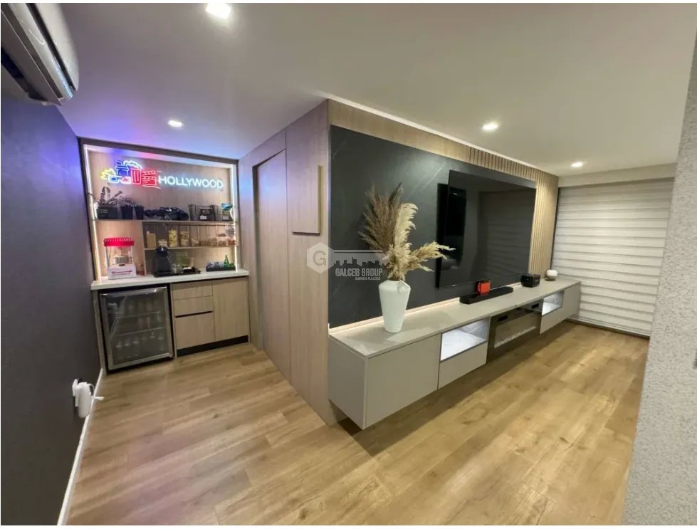 SE VENDE CASA EN VILLA LUCRE URB. ALTOS DE SAN RAFAEL CON PISCINA