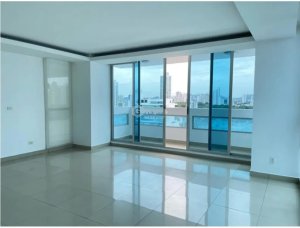 Apartment for sale in Coco del Mar