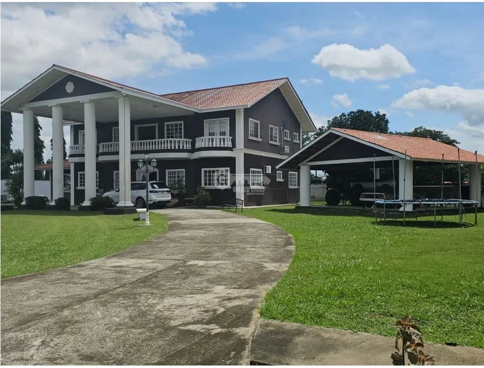 Single Family House for sale in David