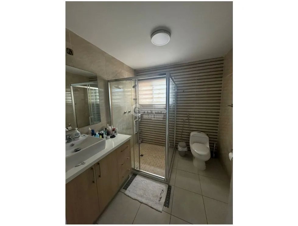 BRISAS DEL GOLF / PH AVENTURA / 180M / 4 HABITACIÓN / TERRAZA