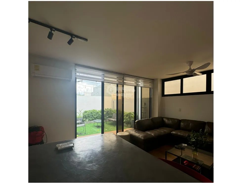 BRISAS DEL GOLF / PH AVENTURA / 180M / 4 HABITACIÓN / TERRAZA