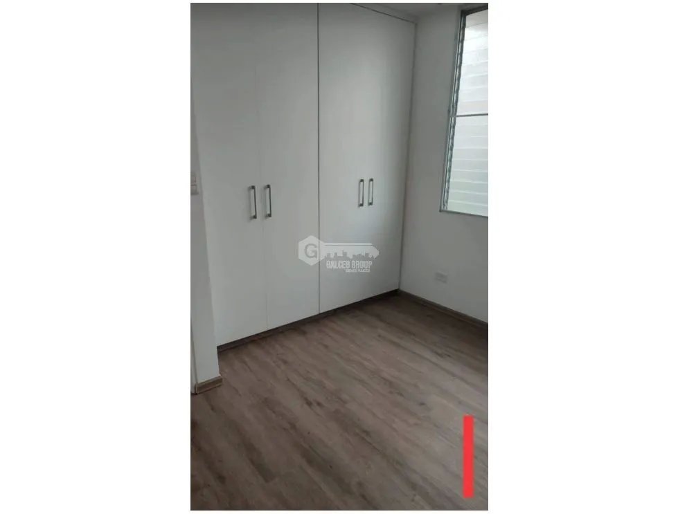 CONDADO DEL REY / TORRES DE MILAN / 100M / 3 HABITACION / BALCON