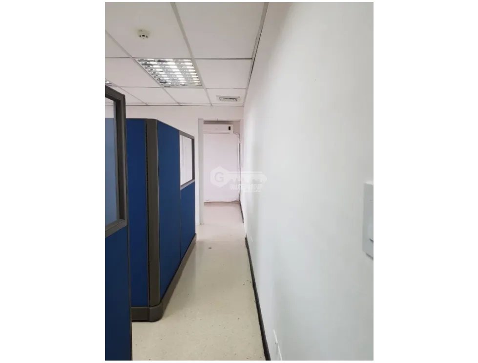 Office for sale in Altos del Chase