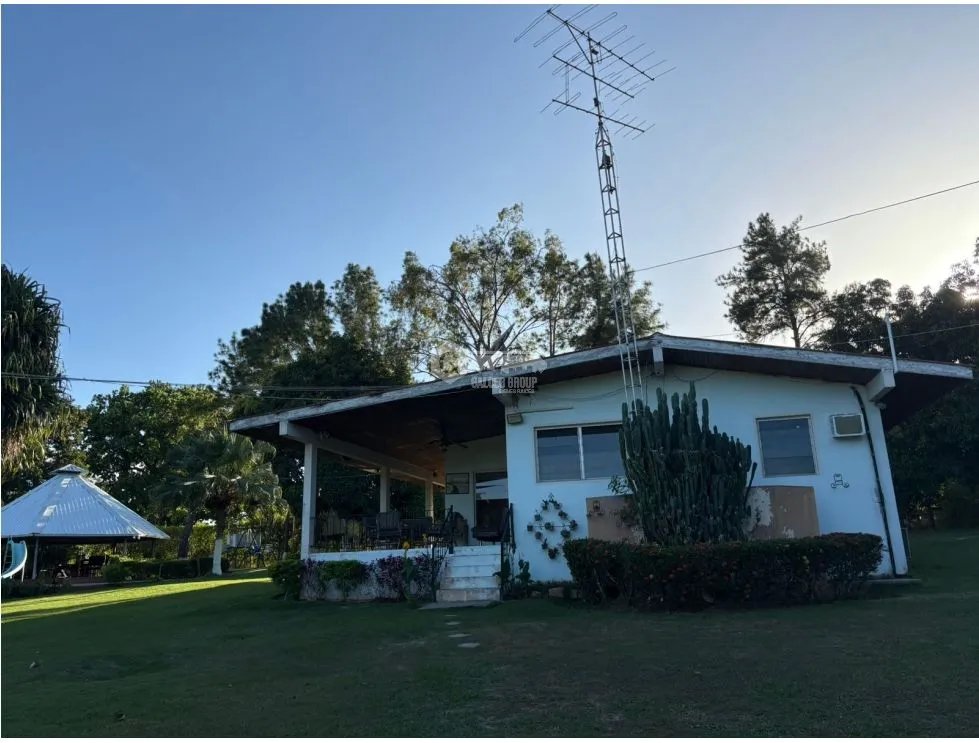 COCLE / SANTA CLARA / 6000M / 4 CABAÑAS / PISCINA / PLAYA / AG