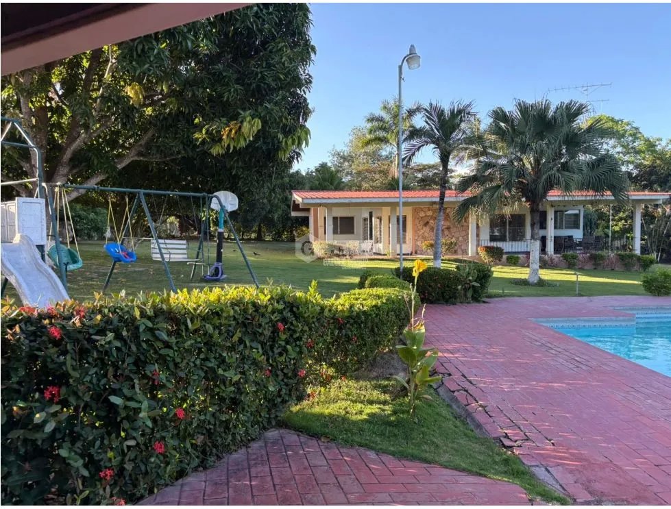 COCLE / SANTA CLARA / 6000M / 4 CABAÑAS / PISCINA / PLAYA / AG