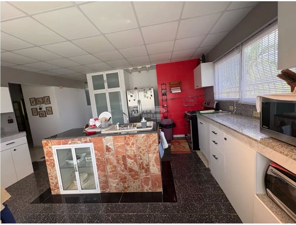 Single Family House for sale in Coronado