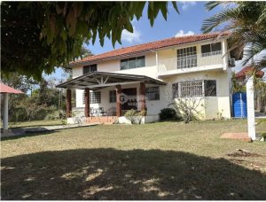 Single Family House for sale in Coronado