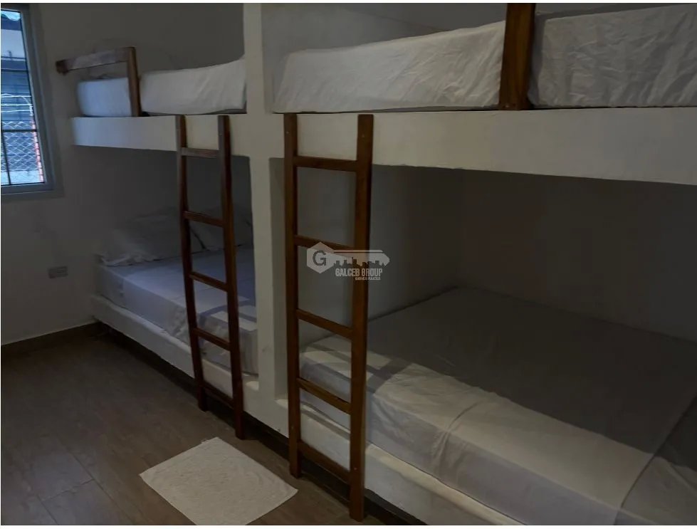 GORGONA / 800M / 3 HABITACIONES / PISCINA / A 1 CUADRA DE PLAYA MALIBU