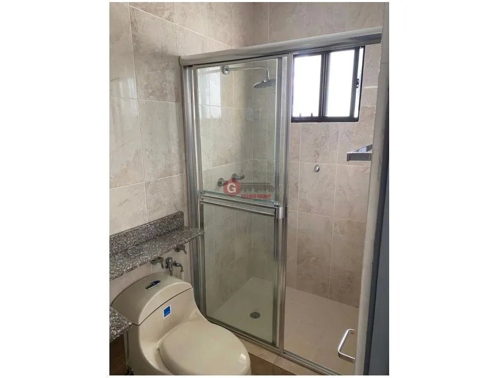 SE VENDE CASA EN LAS CUMBRES PH VISTAS DEL LAGO  340M DE 2 NIVELES