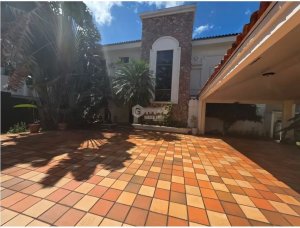 Single Family House for sale in Dos Mare...