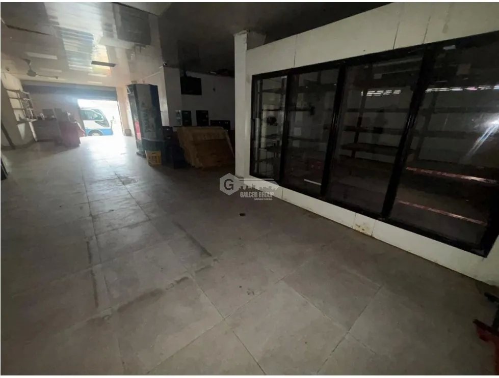 LOCAL COMERCIAL IDEAL PARA MINISUPER / SAN MIGUELITO / 292M