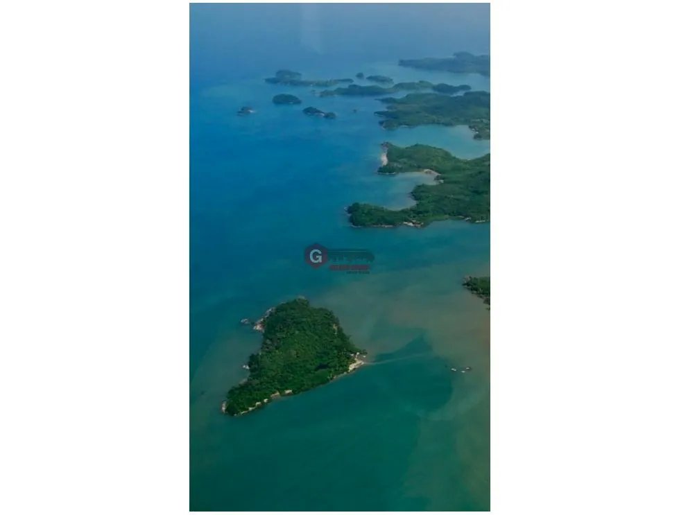 ISLA EN  REMATE / ARCHIPIELAGO DE LAS PERLAS / 17 HECTAREAS