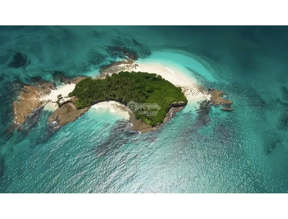 ISLA EN  REMATE / ARCHIPIELAGO DE LAS PERLAS / 17 HECTAREAS