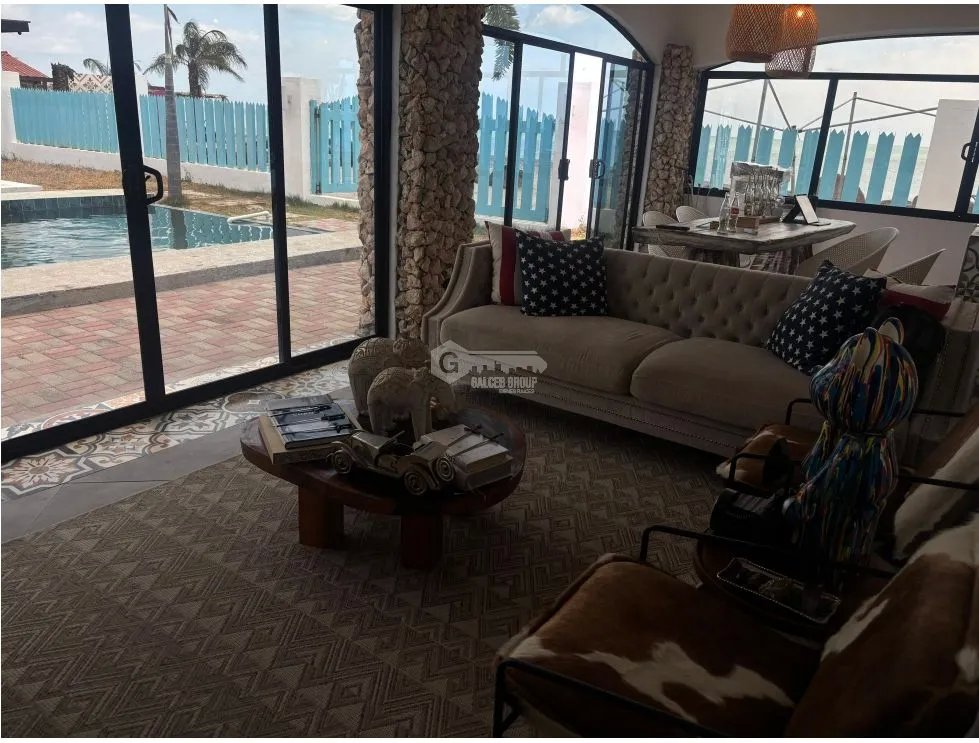 Single Family House for sale in Coronado