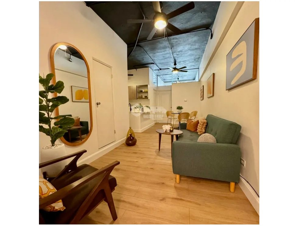 ALQUILER DE APARTAMENTO EN CASCO VIEJO PH PLAZA CENTRAL AMOBLADO