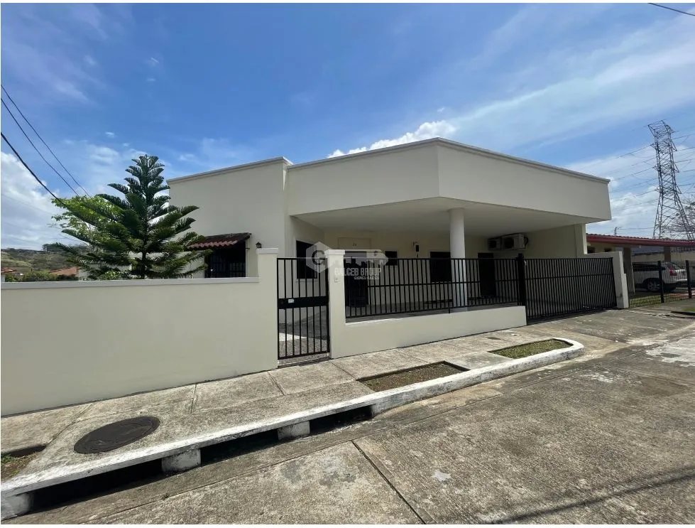 Single Family House for rent in Altos de Panama