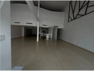 OBARRIO / 330M / MEZZANINE / DIVISIONES ...
