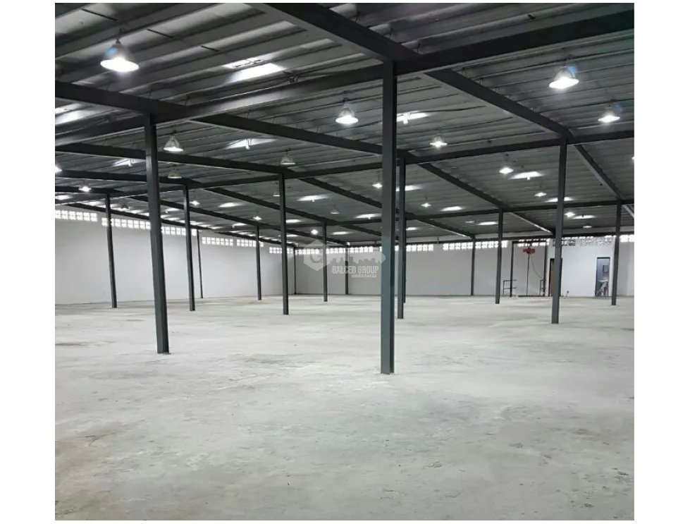 SE VENDE GALERA EN LLANO BONITO DE 2700M CON 2 ELEVADORES DE CARGA