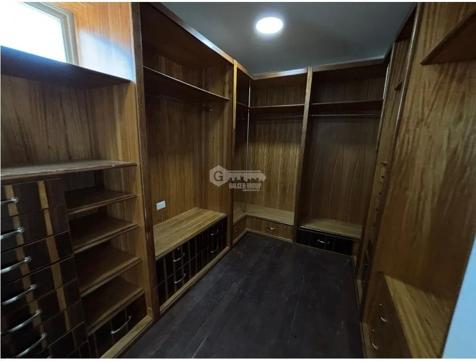SE VENDE CASA EN COSTA DEL ESTE PH LAS MAGNOLIAS CON PISCINA