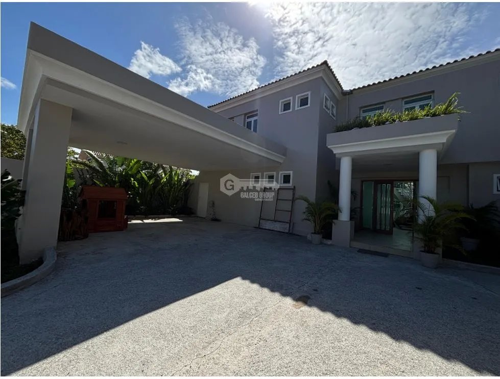 COSTA DEL ESTE / LAS MAGNOLIAS / 830M / 4 HABITACION / PATIO / PISCINA