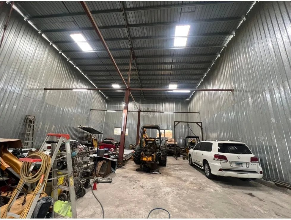 Warehouse for rent in Tocumen