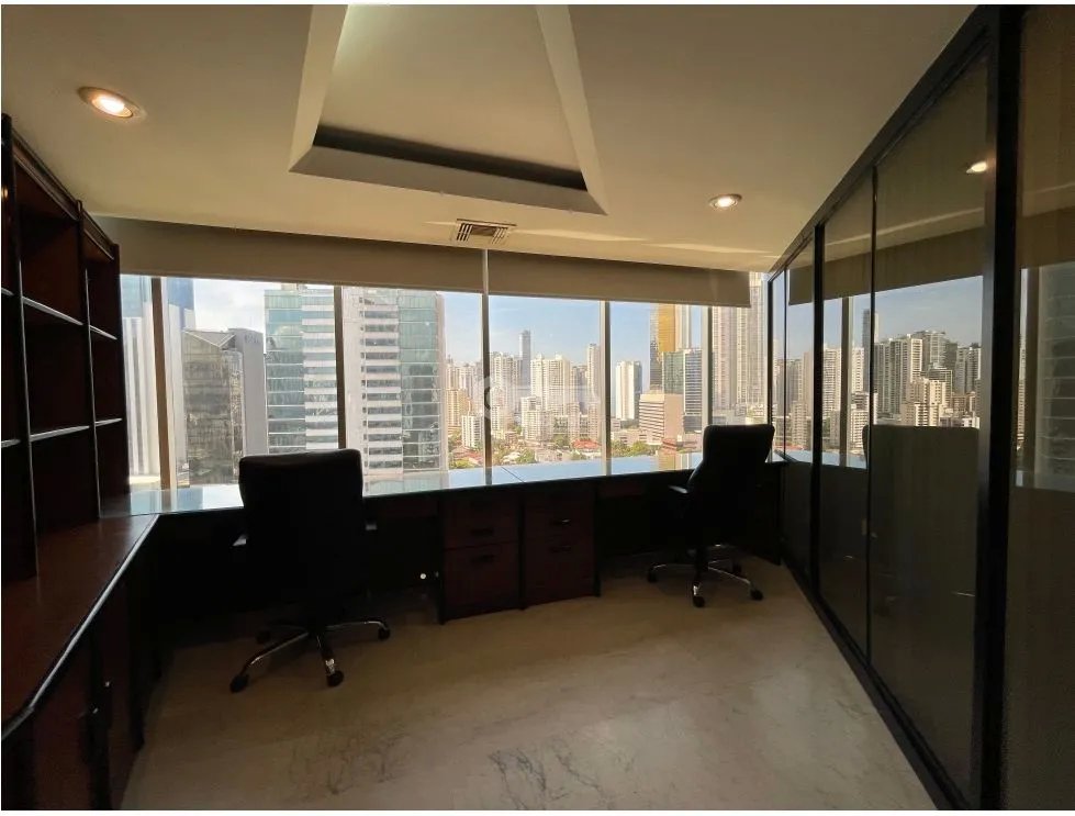 OFICINA / OBARRIO / PH TORRE ADVANCE / 88M / AMOBLADA / 2 PARKING