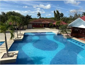 COCLE / HATO VIEJO / PH LAS PALMAS / 124...