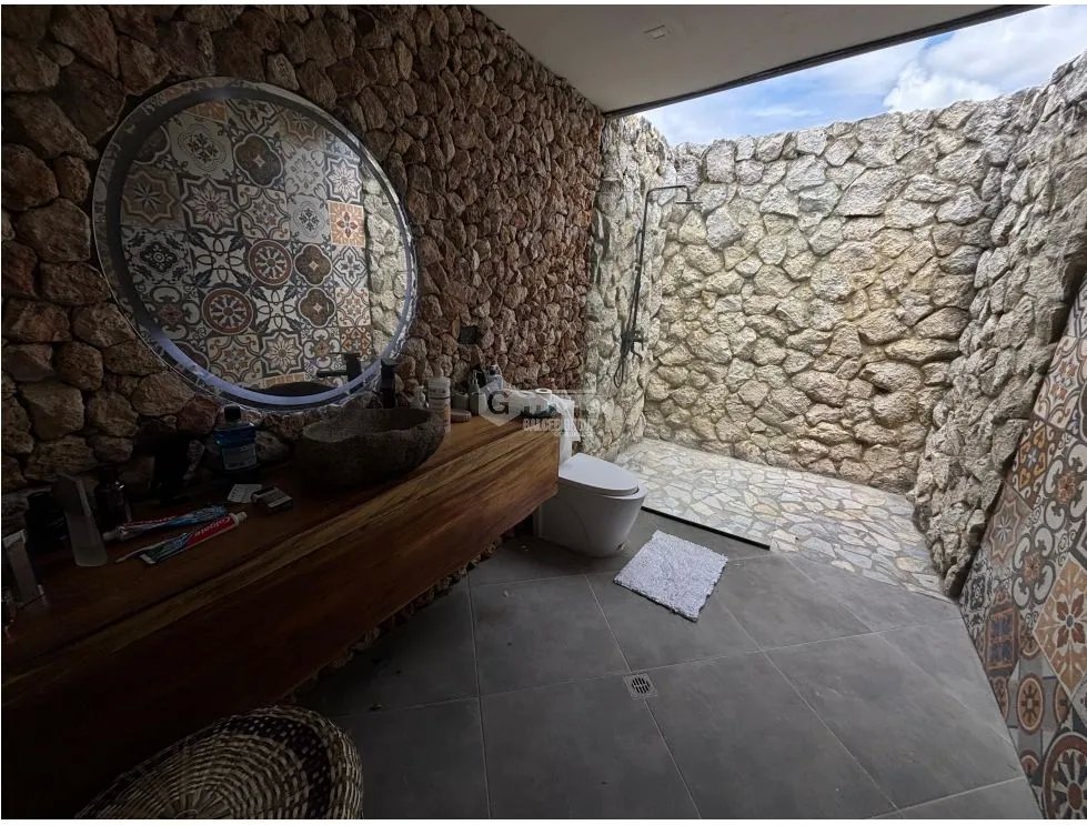 GORGONA / PLAYA MALIBU / 910M / 2 HABITACIONES / FRENTE AL MAR