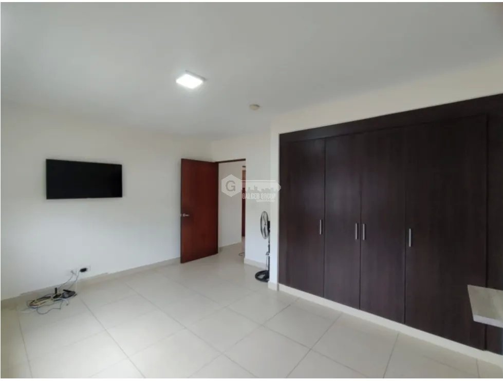 PANAMA PACIFICO / RIVER VALLEY / 263M / 3 HABITACIONES / AMOBLADA