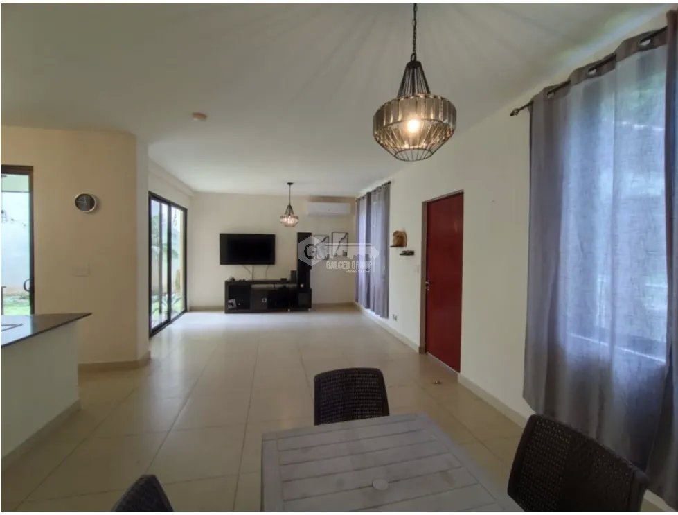 PANAMA PACIFICO / RIVER VALLEY / 263M / 3 HABITACIONES / AMOBLADA