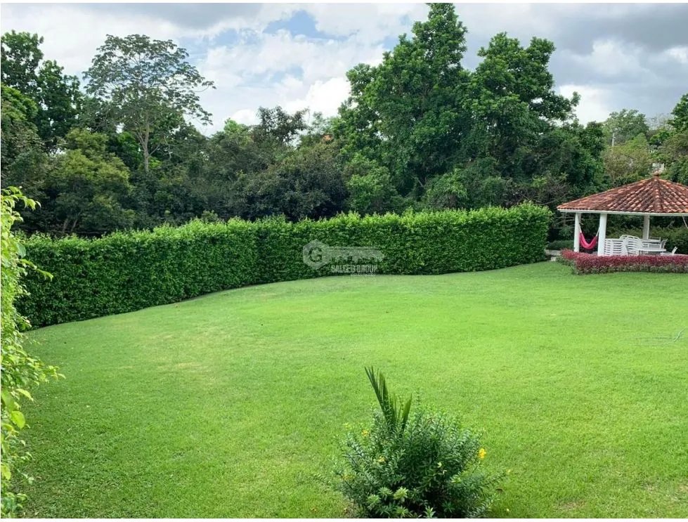 SAN CARLOS / EL VALLE VILLAGE / 1600M / AREA SOCIAL / PISCINA / AG