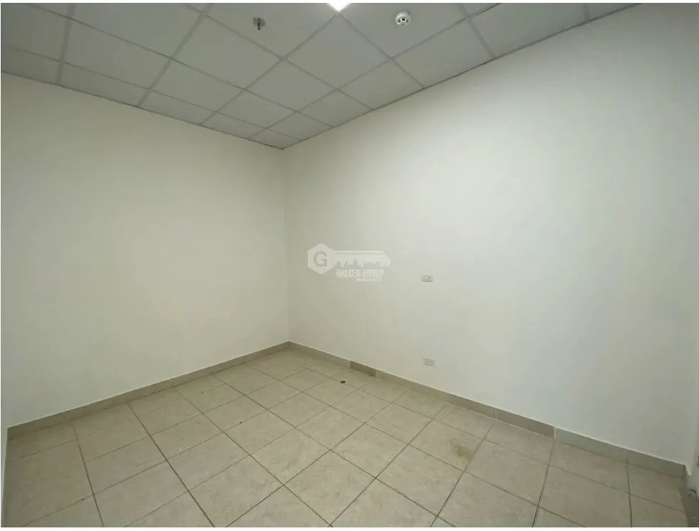 LOCAL / COSTA DEL ESTE / PLAZA 507 / 94M / PLANTA ALTA / 3 PARKING