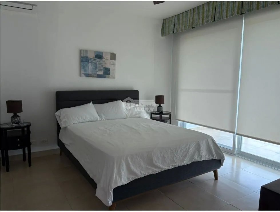 COCLE / TERRAZAS DE FARALLON / 232M / 1 PARKING / 3 HABITACION / AG