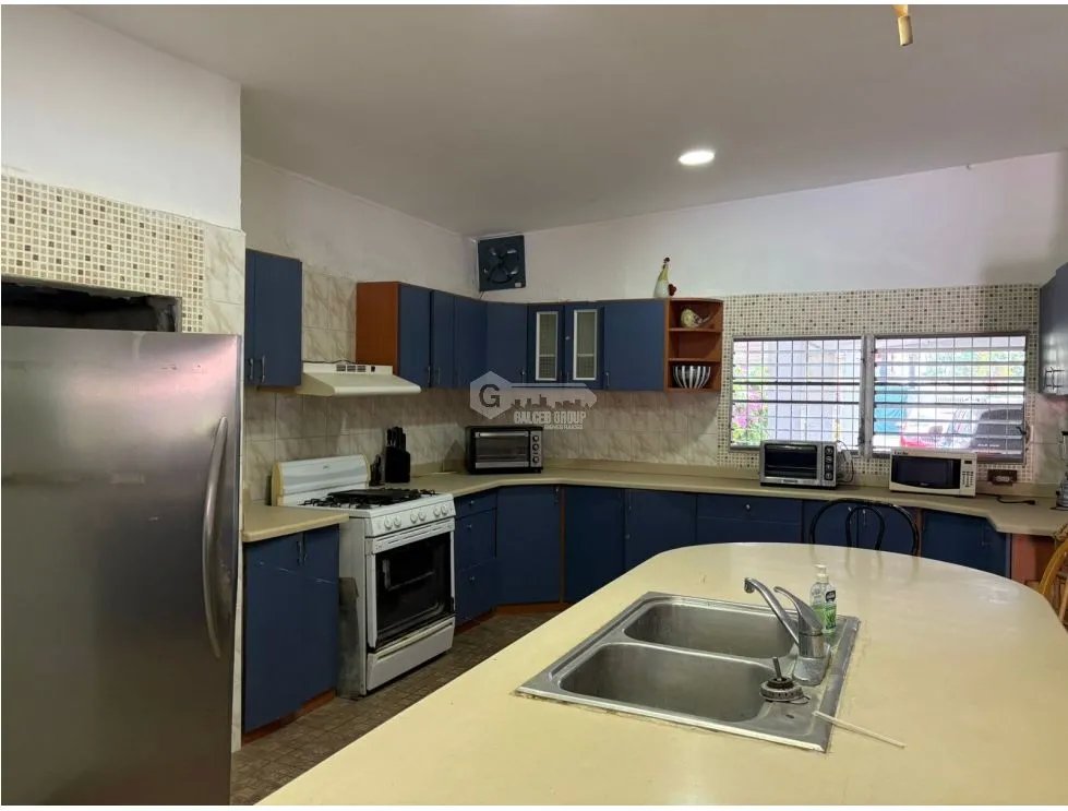 Single Family House for sale in Coronado