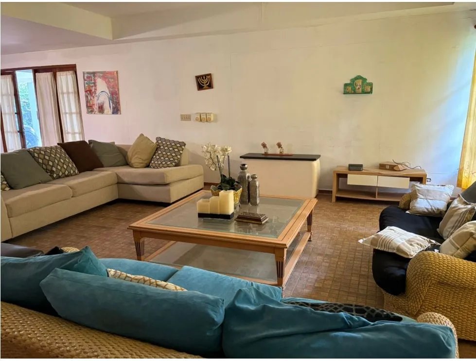 Single Family House for sale in Coronado