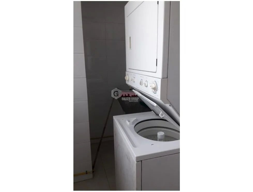 Apartment for sale in Edison Park