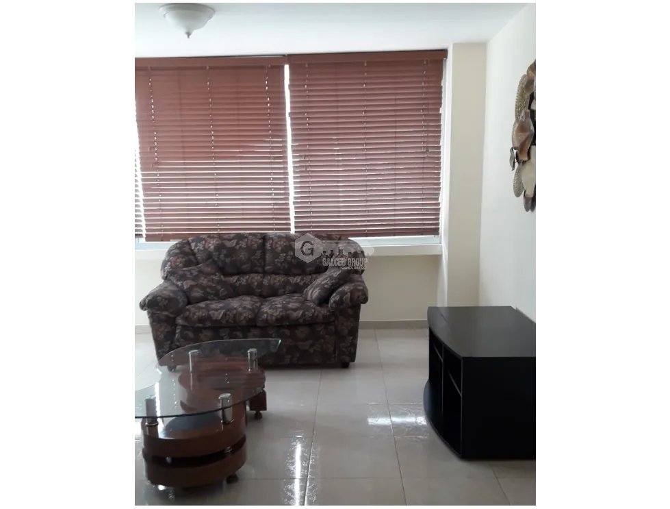 Apartment for sale in Edison Park