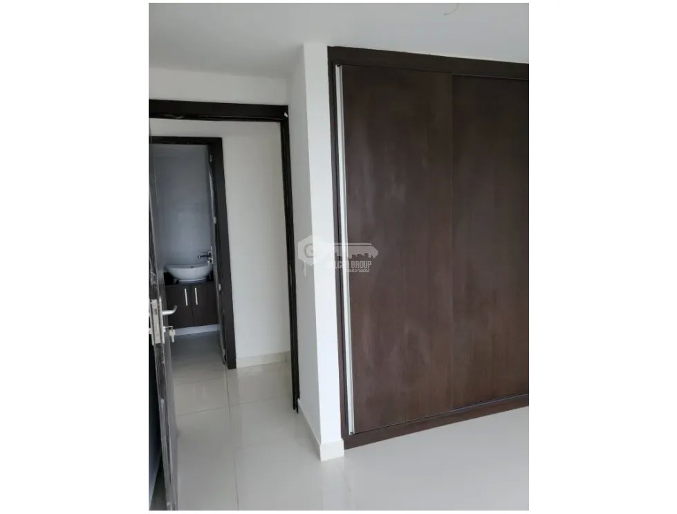 VIA ARGENTINA / PH CARRERAS TOWER / 130M / 3 HABITACION / BALCON