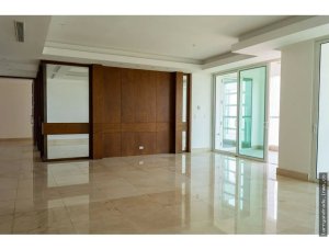 Venta de Apartamento en Costa del Este