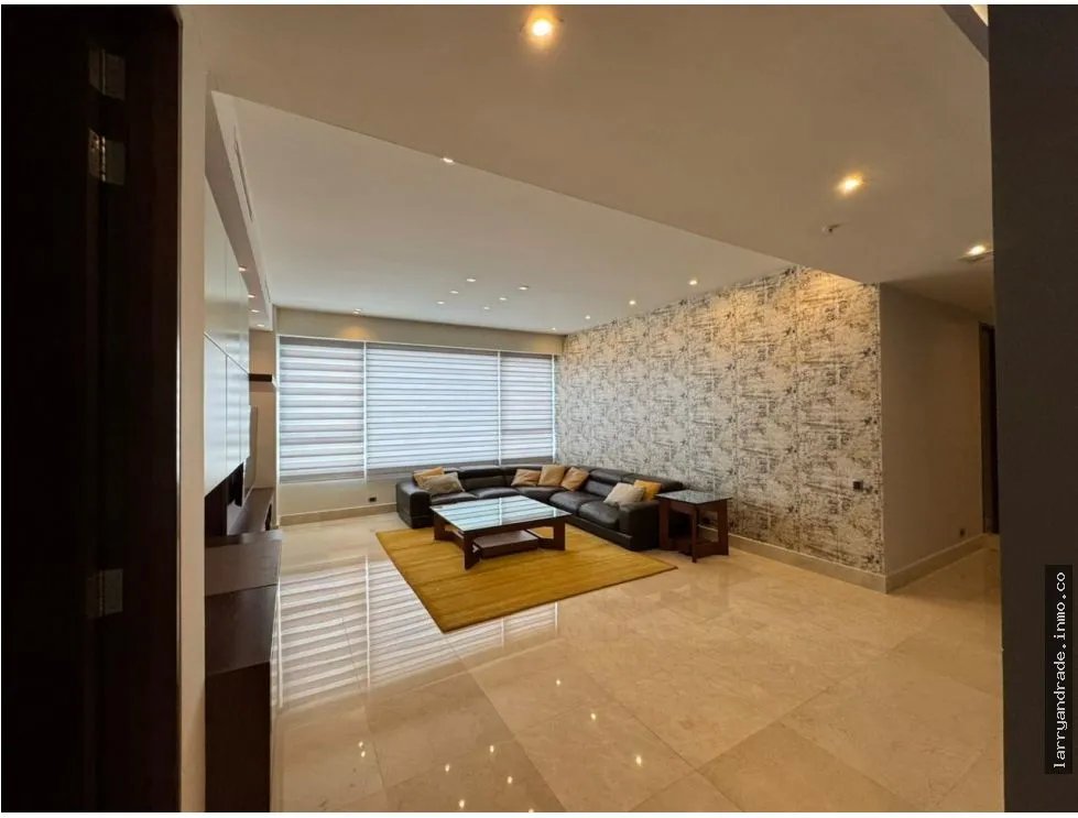 Apartment for sale in Costa del Este