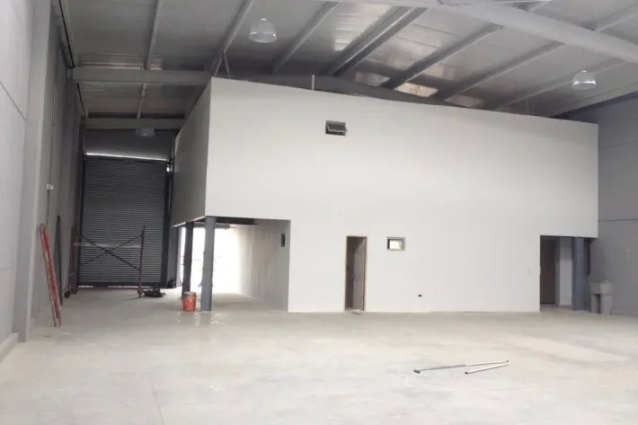Warehouse for sale in 24 de Diciembre, Felipillo
