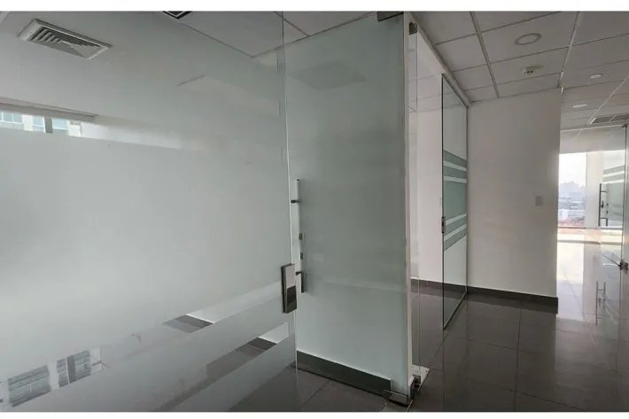 Commercial premises for rent in PH Aseguradora Ancon, Costa del Este
