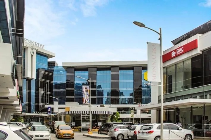 Commercial premises for rent in Vía Brasil with Vía Israel, Panama City