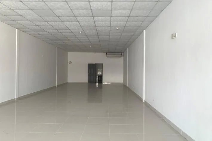 Local comercial en alquiler en Centennial Plaza