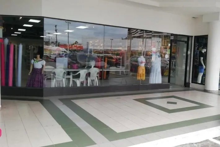 Local comercial en venta en Plaza Mirage, El Dorado, Panamá