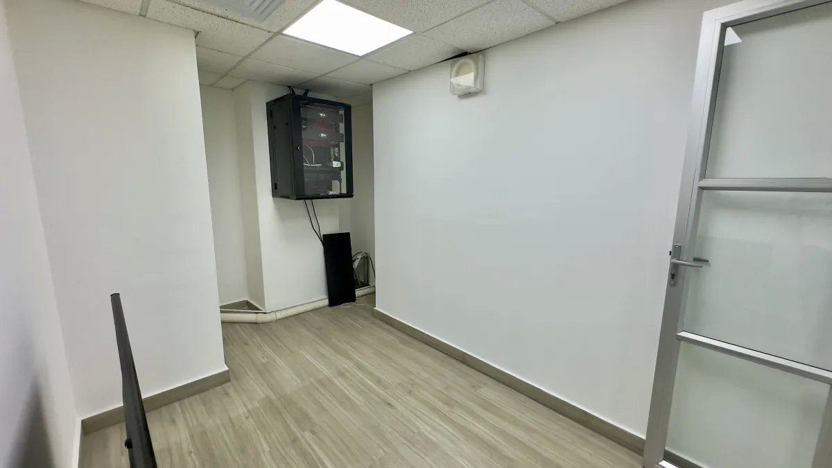 Oficina en Alquiler en Cinta Costera
