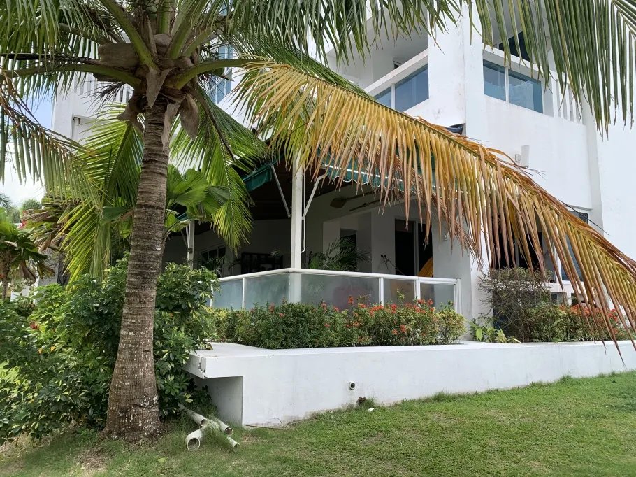 APARTAMENTO DE PLAYA EN VENTA - PLAYA BLANCA