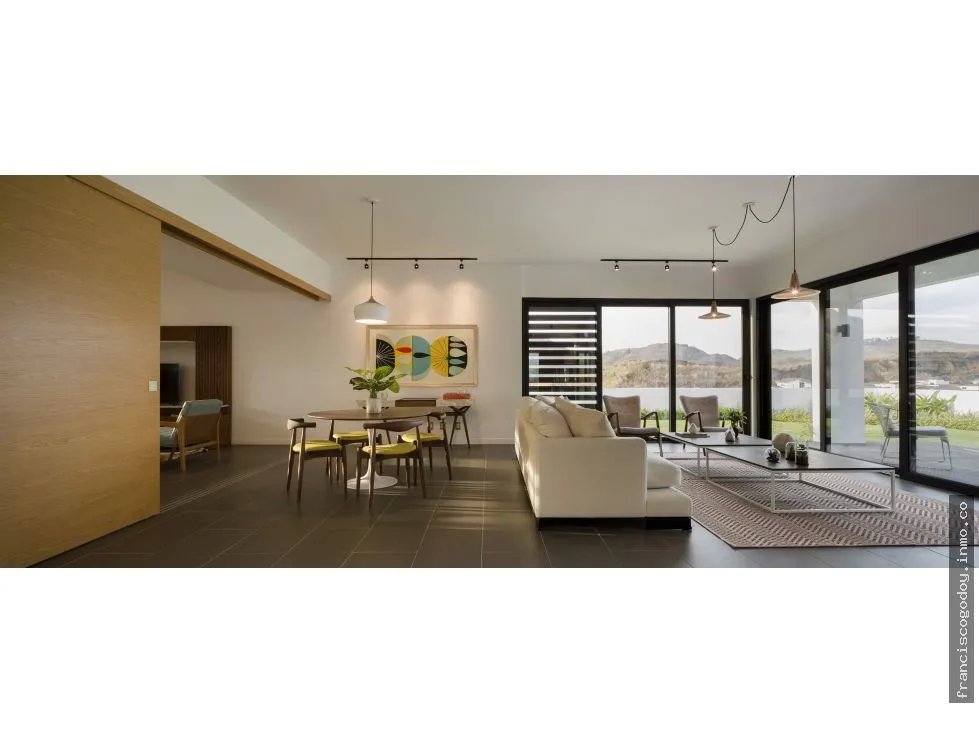 Single Family House for sale in Condado del Rey